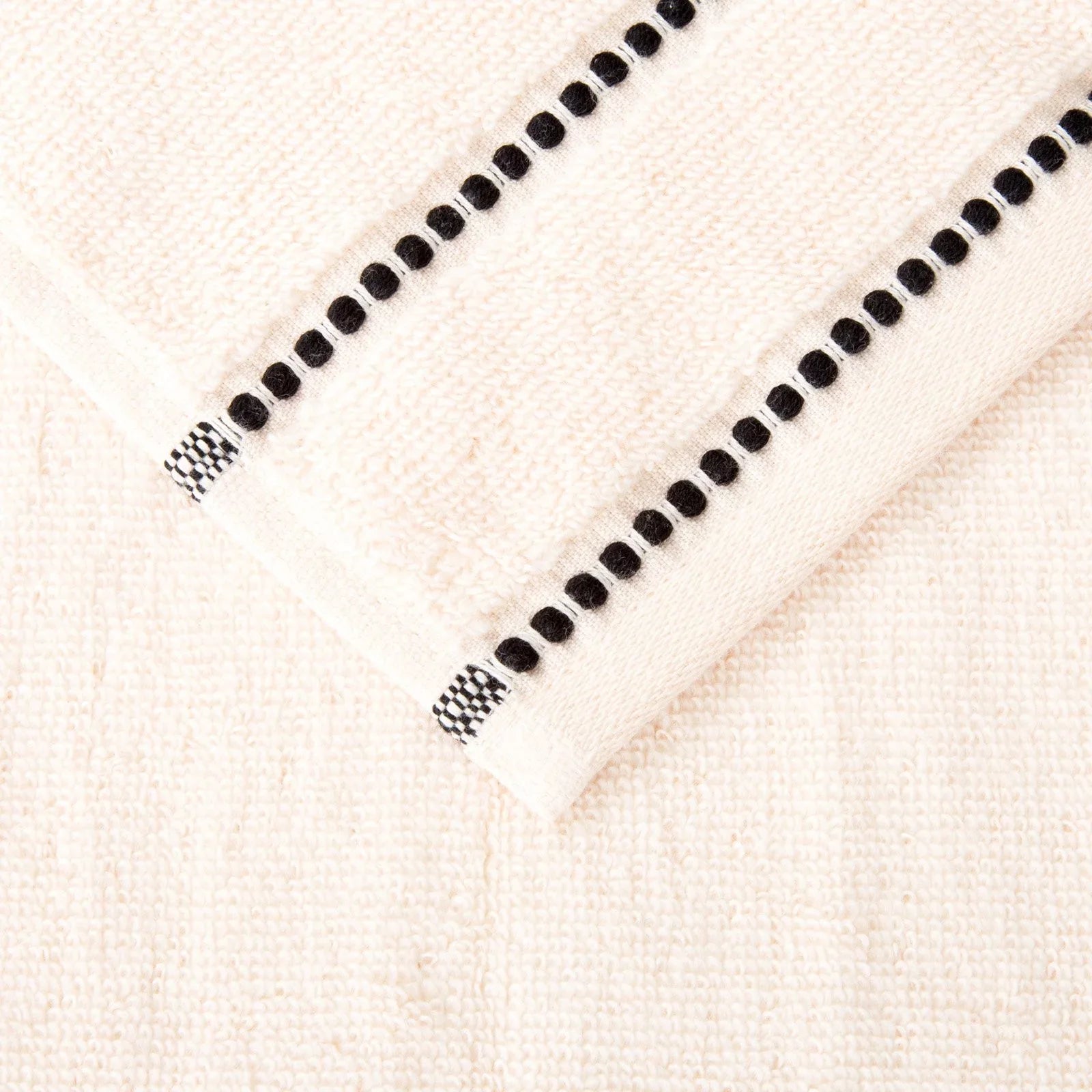 Trademark Global Luxury Cotton Towel Set- Quick Dry Zero Twist & Soft Set, Bone & Black - 6 Piece