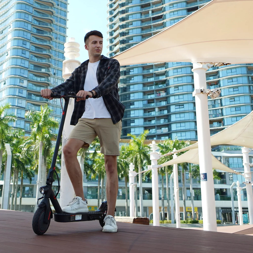 iScooter Max Electric Scooter, 500 W Motor Max Speed 30 km, 18-25 Miles Long-Range Battery Adults,10 In Solid Tires, Foldable and Portable Commuting with Double Braking System