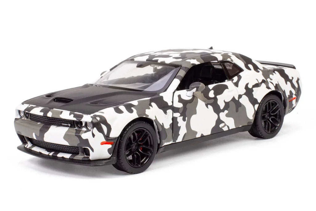All Star Toys Exclusive 2018 Dodge Challenger SRT Hellcat Widebody Camouflage 1/24 Diecast Model Car by Motormax 79350 Camo