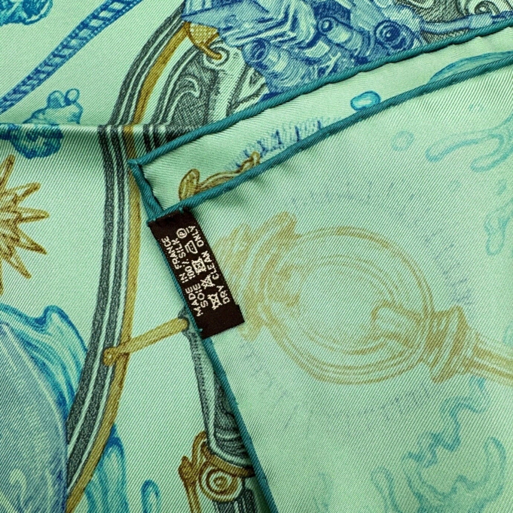 Pre-Owned Hermes HERMES Kare90 The Horsewards Horse Award Silk Green Blue Gray Scarf Large Ladies (Like New)