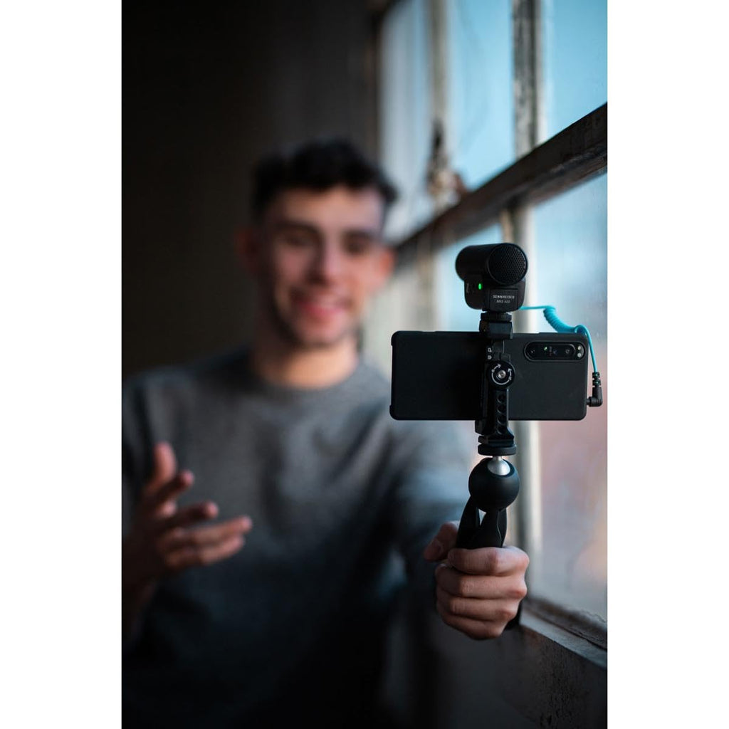 SENNHEISER Professional MKE 400 Directional On-Camera Shotgun Microphone with 3.5mm TRS and TRRS Connectors for DSLR, Mirrorless & Mobile , Connects with Auxiliary