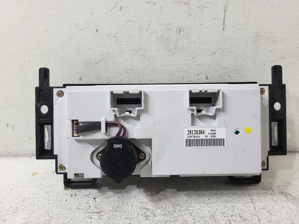 Pre-Owned 2007-2009 Saturn Aura A/C Heat Temperature Control Unit OEM LKQ (Good)