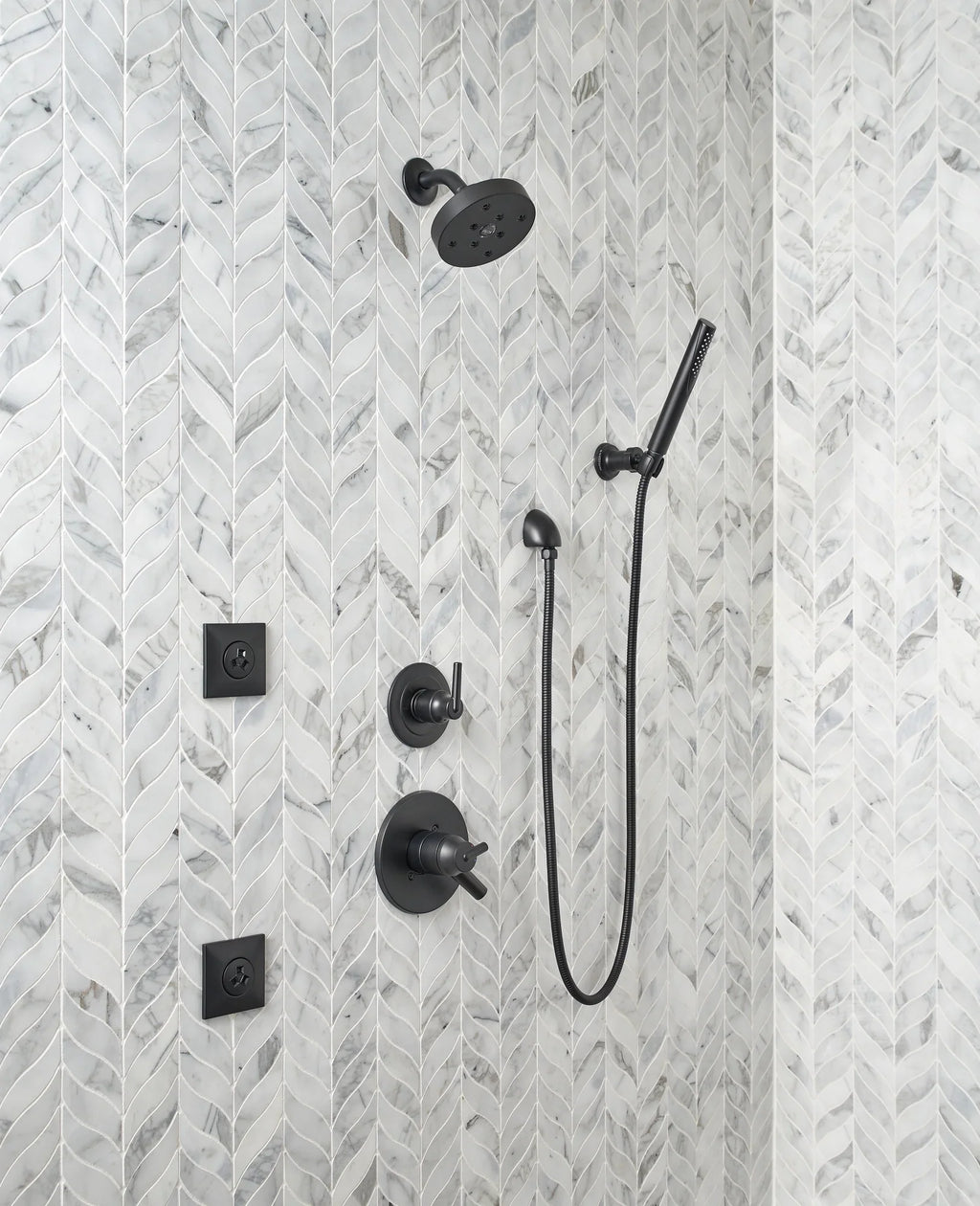 Delta Wall Elbow Hand Shower in Matte Black 50560-BL