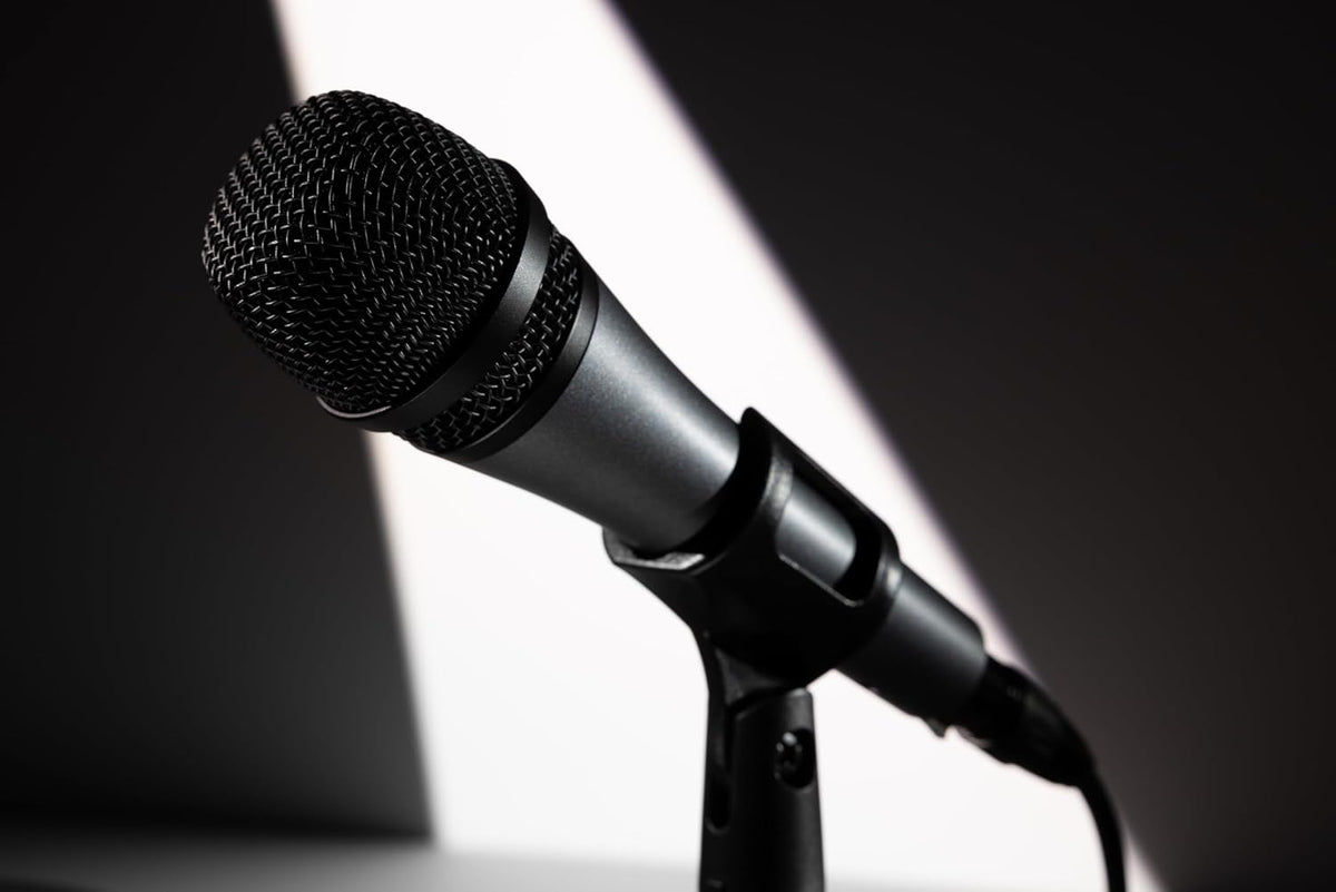 Sennheiser Professional E 835 Dynamic Cardioid Vocal Microphone
