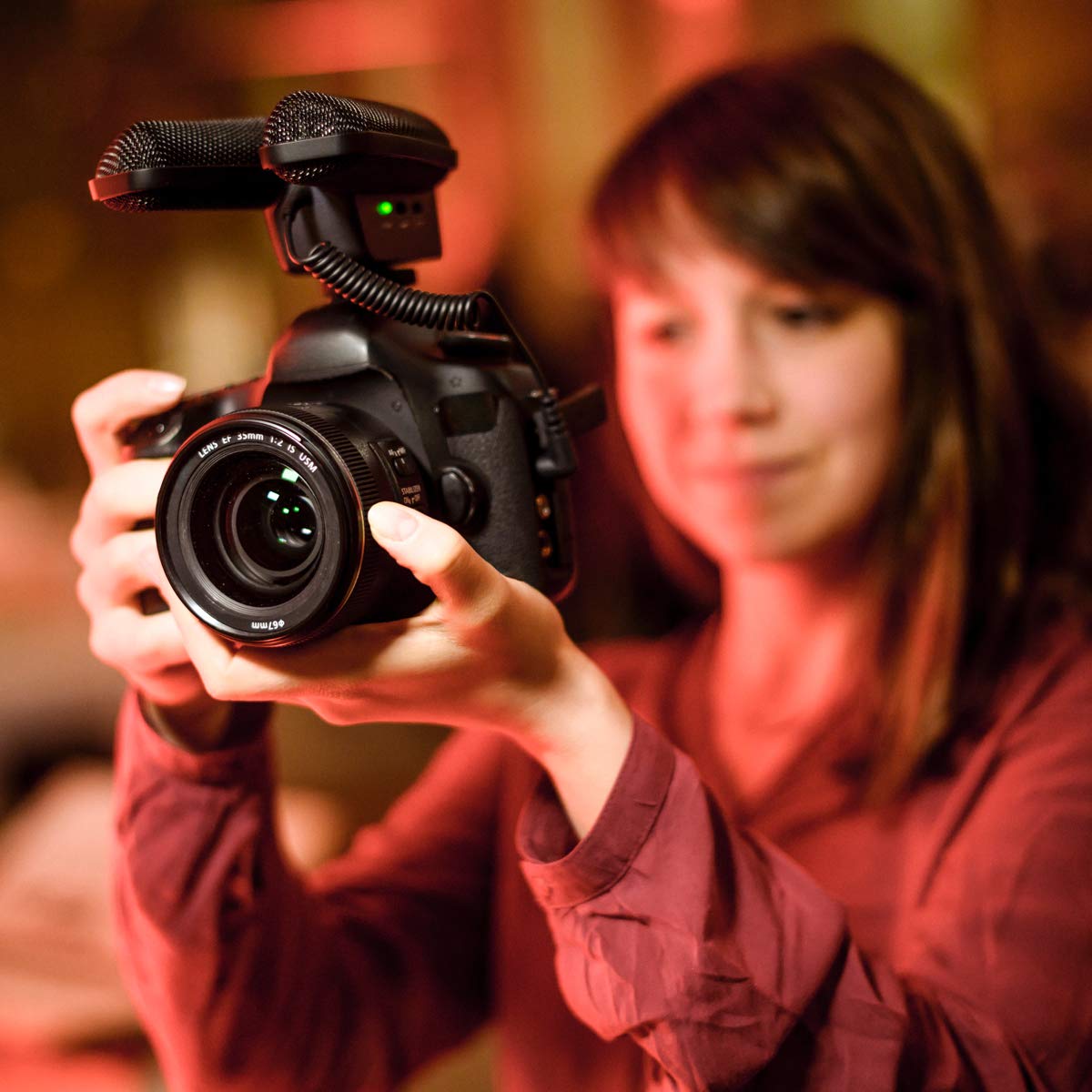 SENNHEISER Professional MKE 400 Directional On-Camera Shotgun Microphone with 3.5mm TRS and TRRS Connectors for DSLR, Mirrorless & Mobile , Connects with Auxiliary