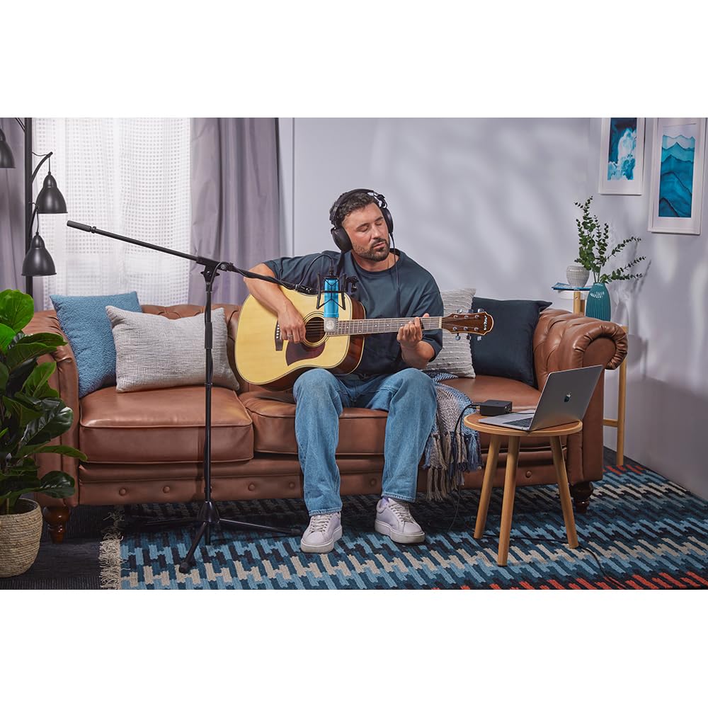 RÃDE NT1 Signature Series Studio Condenser Microphone, Black