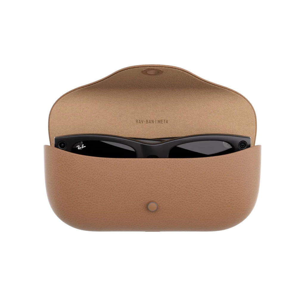 Ray-Ban Meta (Gen 1), Wayfarer, Large Matte Black | Smart AI Glasses for Men, Women â 12 MP Camera, Open-Ear Speakers, Video Recording, Bluetooth â TransitionsÂ® Clear Lenses â Wearable Technology