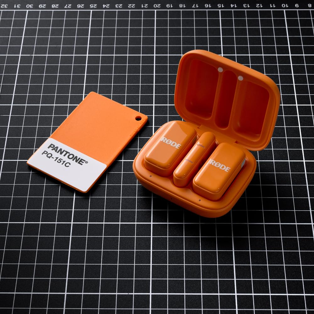 RÃDE Wireless Micro (2 Mics + Charging Case), USB-C for iPhone & Android