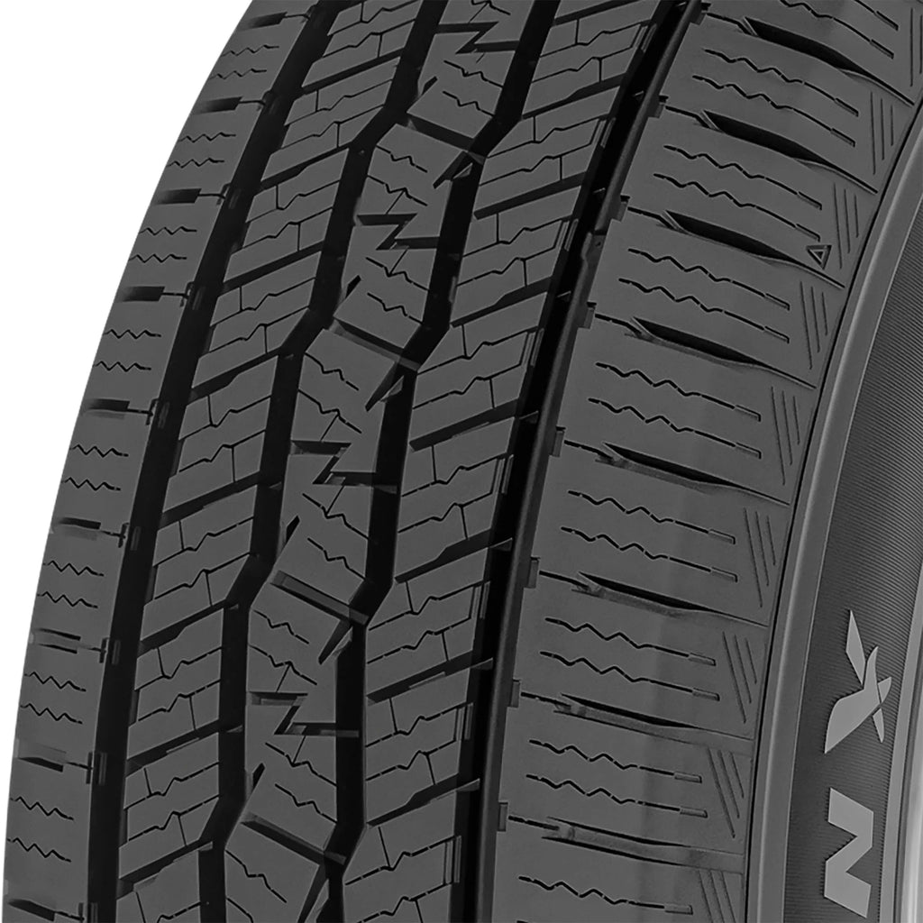 Prinx HiCountry HT2 Highway 245/60R18 105H SUV/Crossover Tire