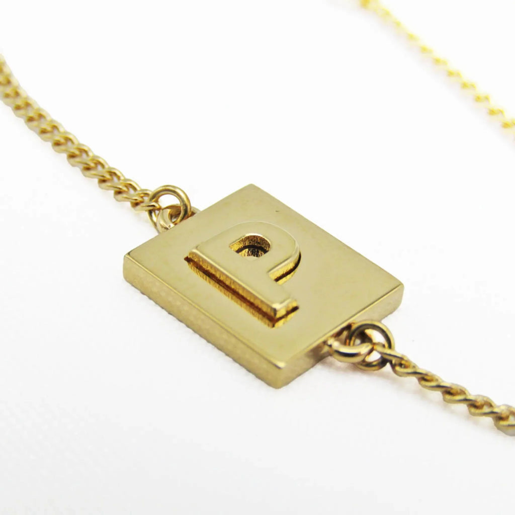 Pre-Owned Celine Alphabet P 46B0 6BRA Metal No Stone Charm Bracelet Gold (Good)
