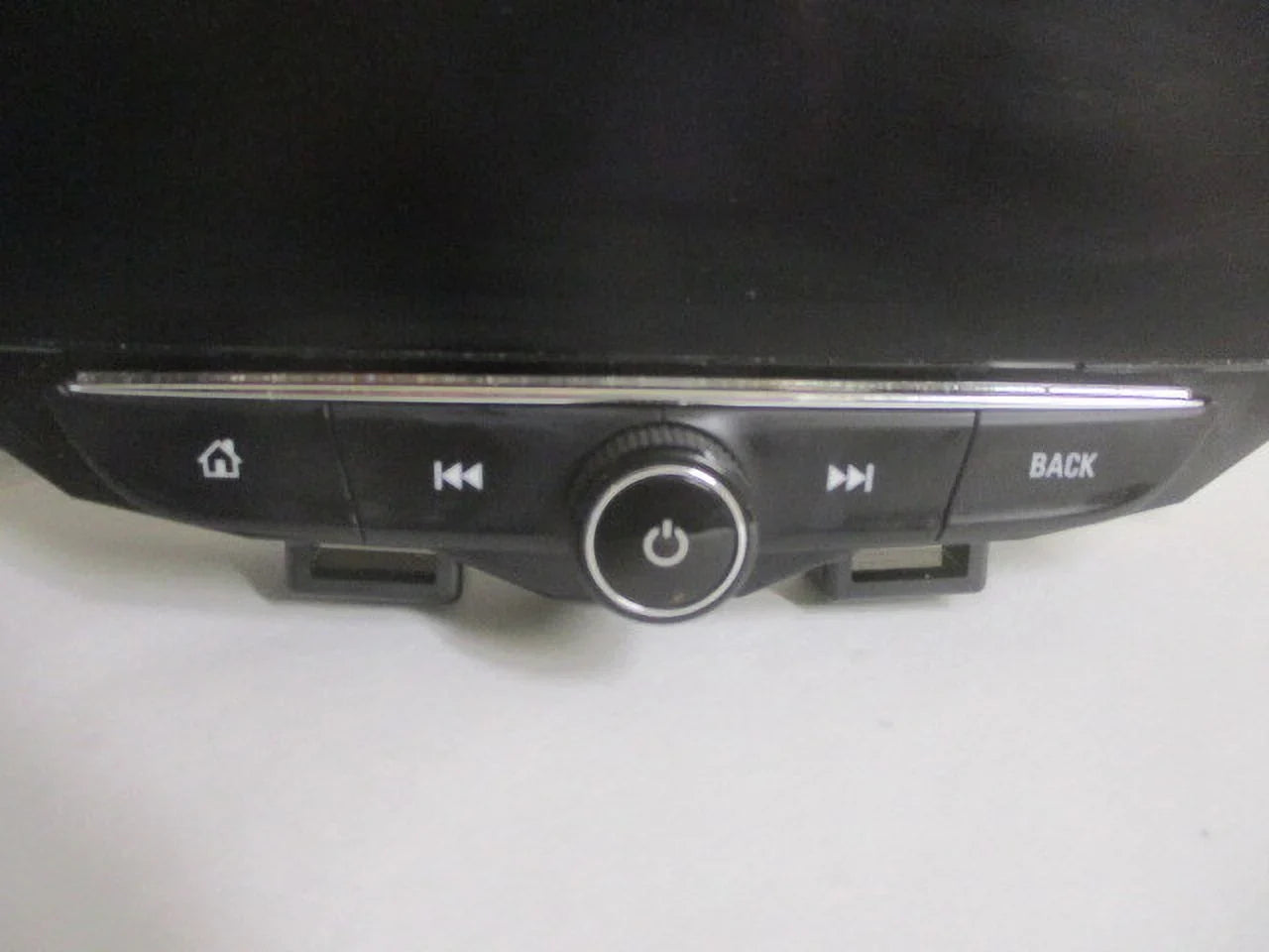 Pre-Owned 21 22 Chevrolet Trailblazer Dash Mount Inmation Display Screen OEM LKQ (Good)