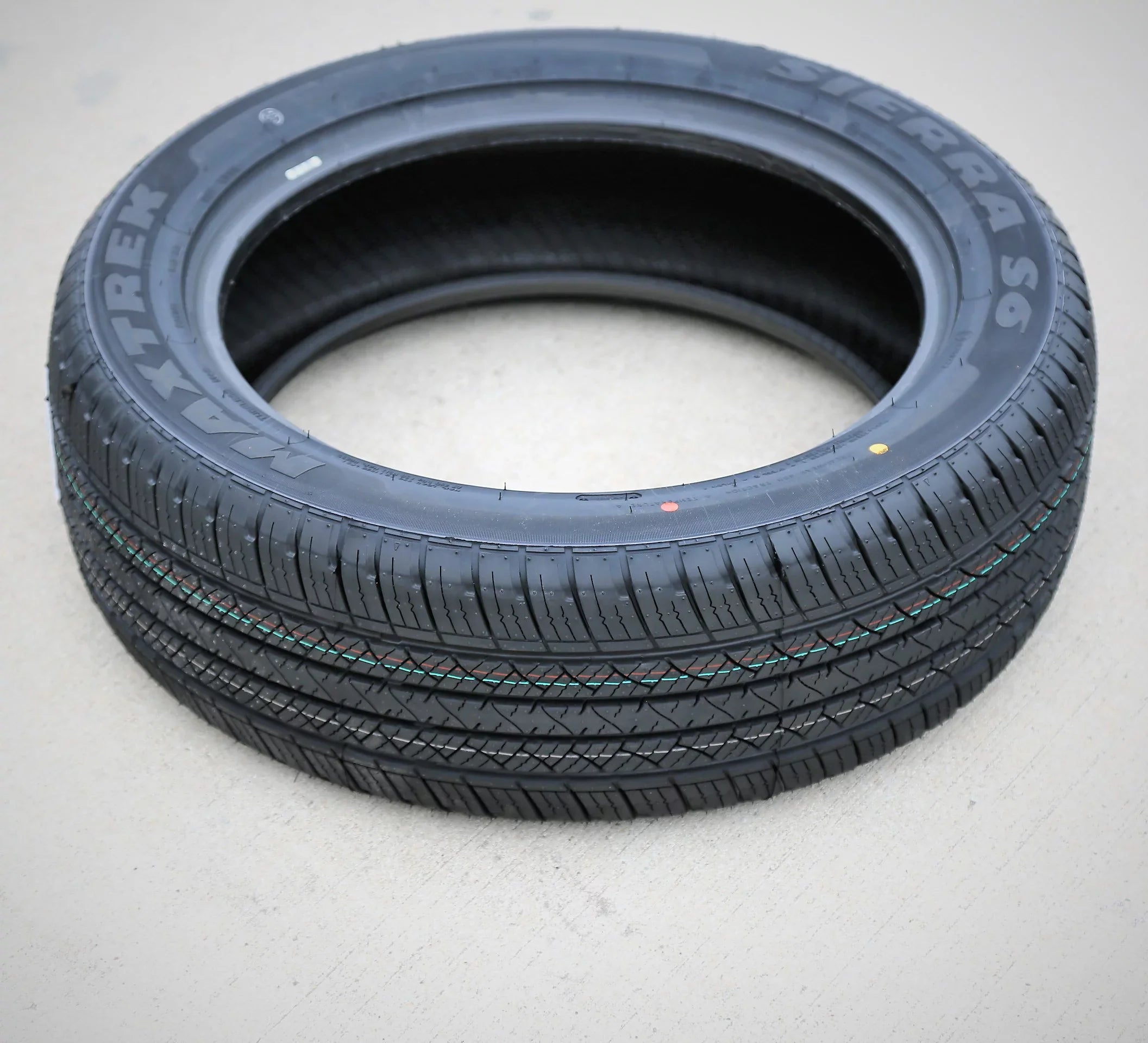 Maxtrek Sierra S6 235/45R20 100W A/S High Permance Tire Fits: 2010-15 Mercedes-Benz GLK350 4Matic, 2020-23 Mercedes-Benz GLA250 4Matic