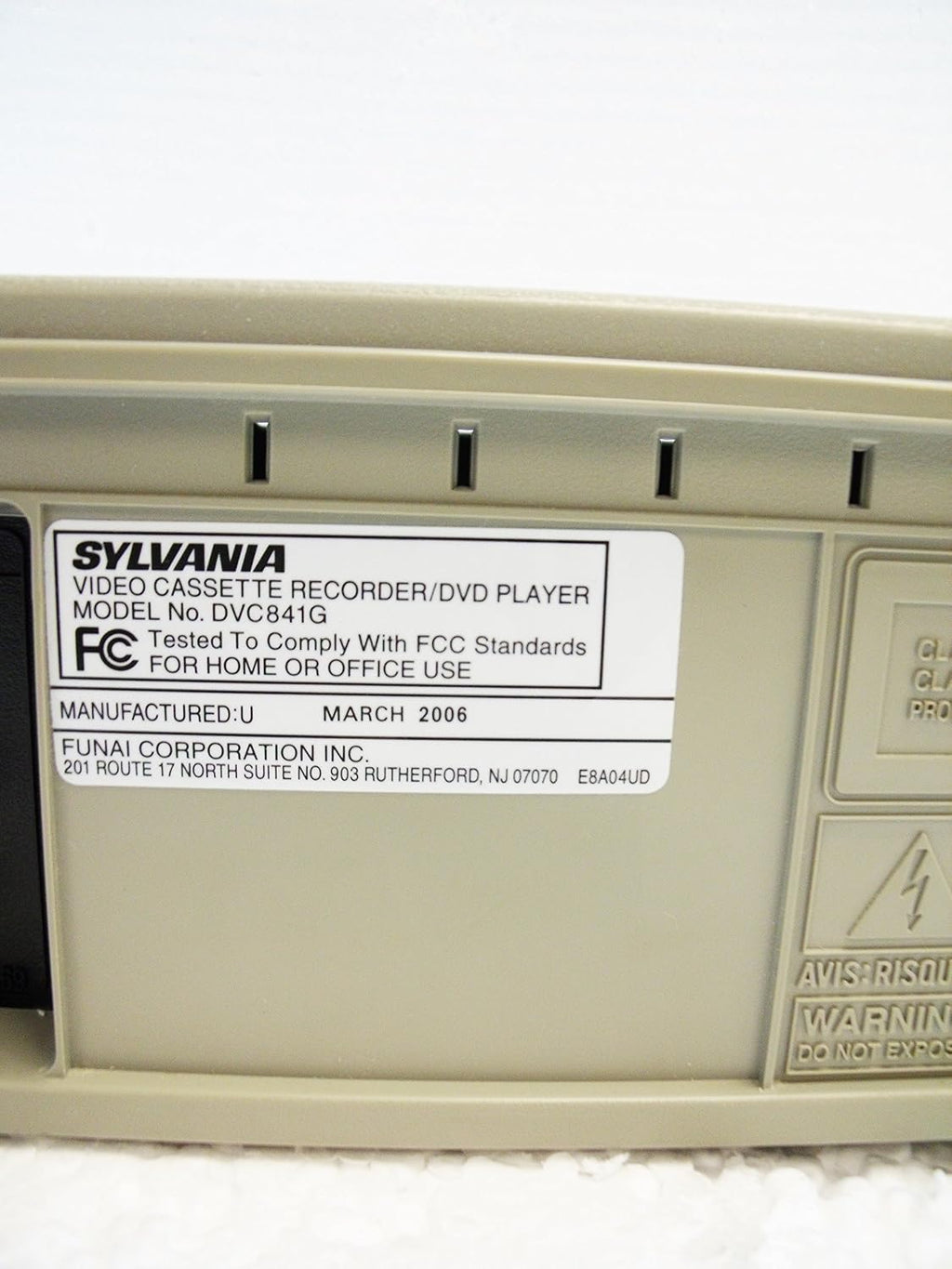 Sylvania DVC841G Progressive Scan DVD/VCR Combo [Electronics]