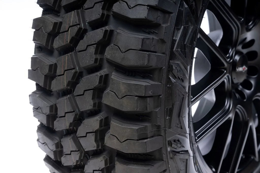 LT295/70R17 121/118Q AMERICUS RUGGED M/T E/10 BW