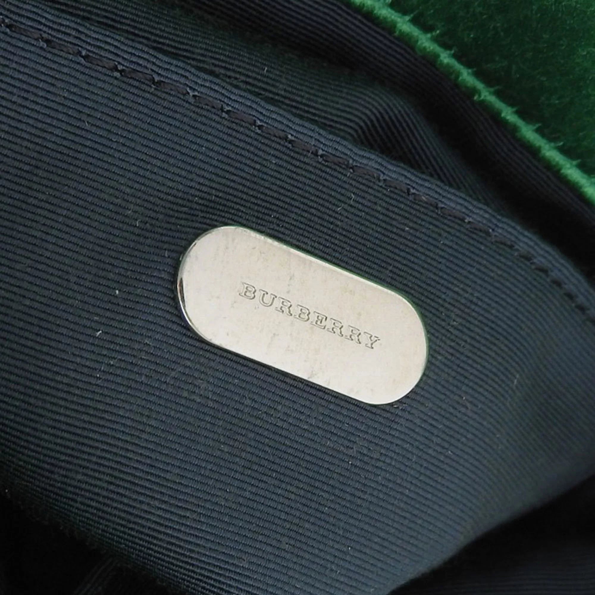 Pre-Owned Burberry BURBERRY pin clutch bag viscose silk rhinestone bijou green (Like New)