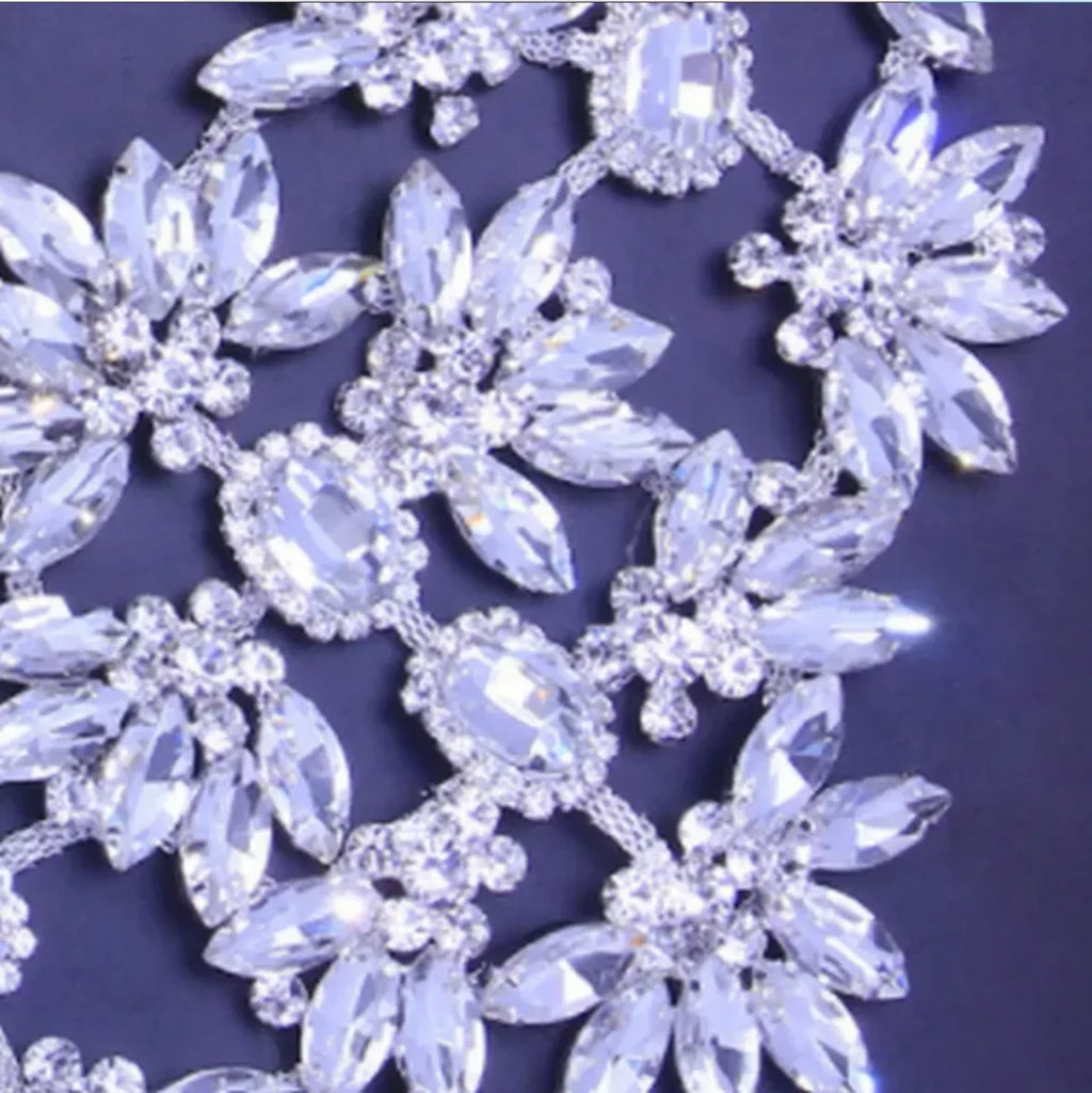 Crystal Face Mask Women Halloween Mask Rhinestone Masquerade Mask Face Jewelry