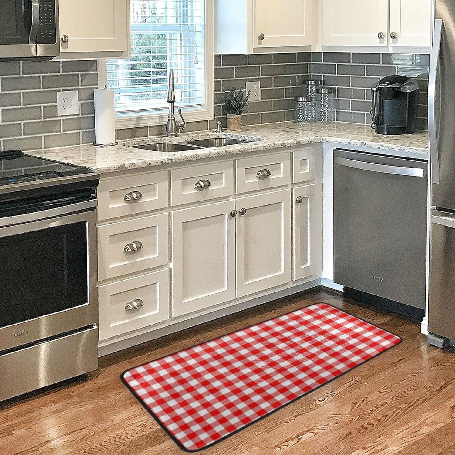 Bestwell Plaid Red and White Kitchen Rug Mat Anti-Fatigue Comt Floor Mat Waterproof Non Slip Washable Kitchen Rug Kitchen Washroom Bedroom Sink 39 x 20 inch