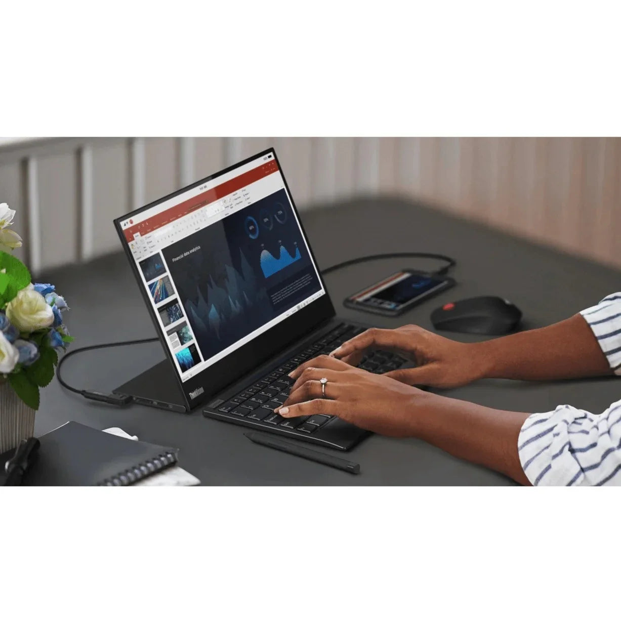 Lenovo ThinkVision M14t 14" LCD Touchscreen Monitor - 16:9 - 6 ms Extreme Mode